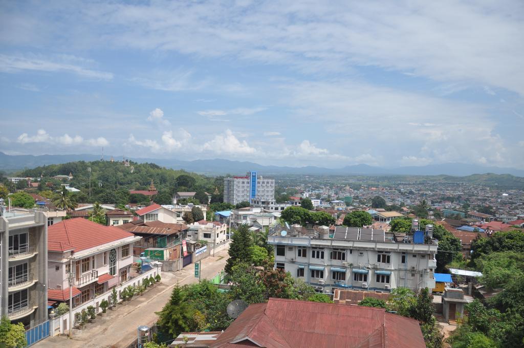 Golden Hill - Lashio